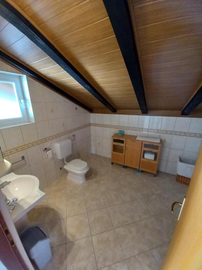 Apartment Preka Palit Eksteriør billede